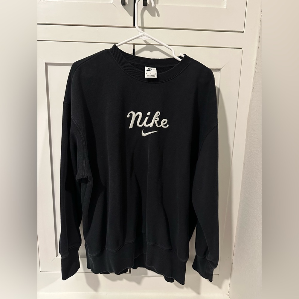Nike oversized sweater